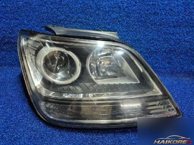 Kia Mohave 2010 — фара передняя правая HID
