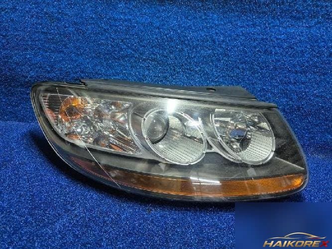 Hyundai Santa Fe 2010 — фара передняя правая