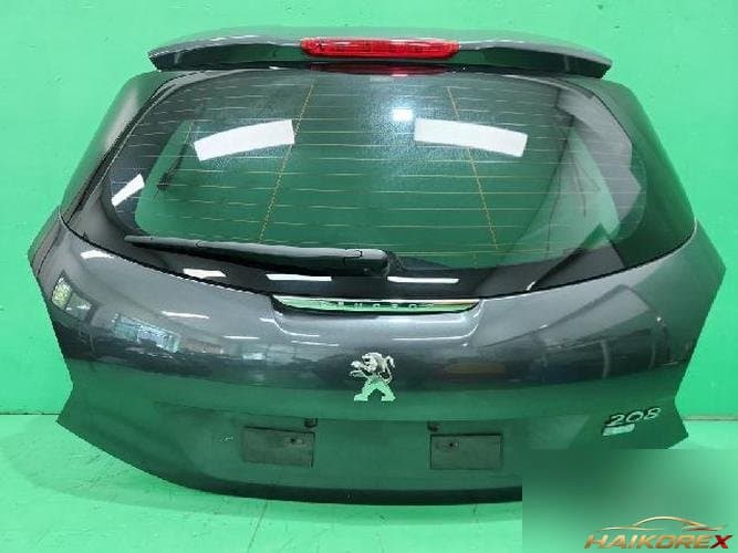 Peugeot 208 2015 — крышка багажника