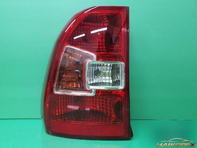 Kia Sportage 2008 — комбинированный фонарь задний левый