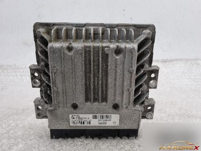 Renault SM5 2014 — блок управления двигателем ECU 237103843R