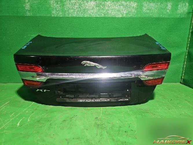 Jaguar XF 2014 — дверь багажника CX23-40110-AD