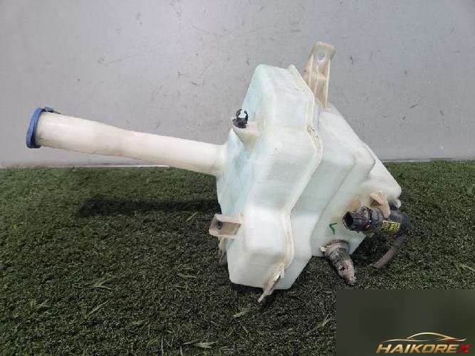 Hyundai Grandeur 2005 — бачок омывающей жидкости 98610-3L000