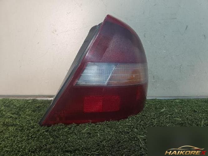 Hyundai Sonata 1996 — фонарь комбинированный задний правый (пассажирский) 3