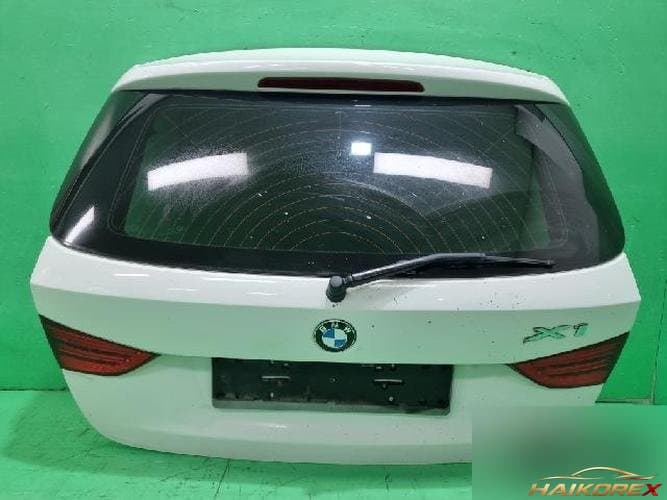 BMW X-Series 2013 — дверь багажника
