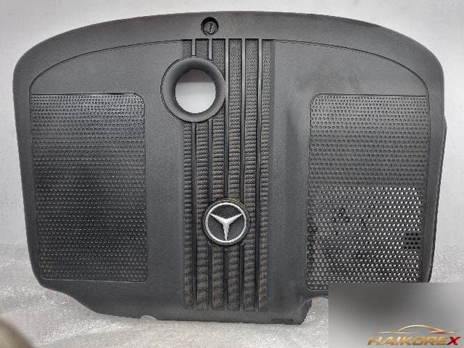 Mercedes-Benz E-Class 2011 — крышка двигателя A6510101467