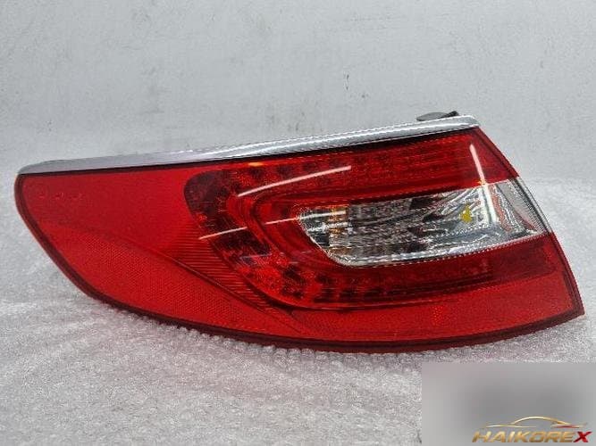 Hyundai Granzer 2014 — комбинированный фонарь задний левый (водительский) 92403-3V0