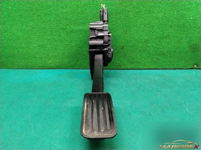 Ford Nautilus 2020 — педаль акселератора E1GZ-9F836-J