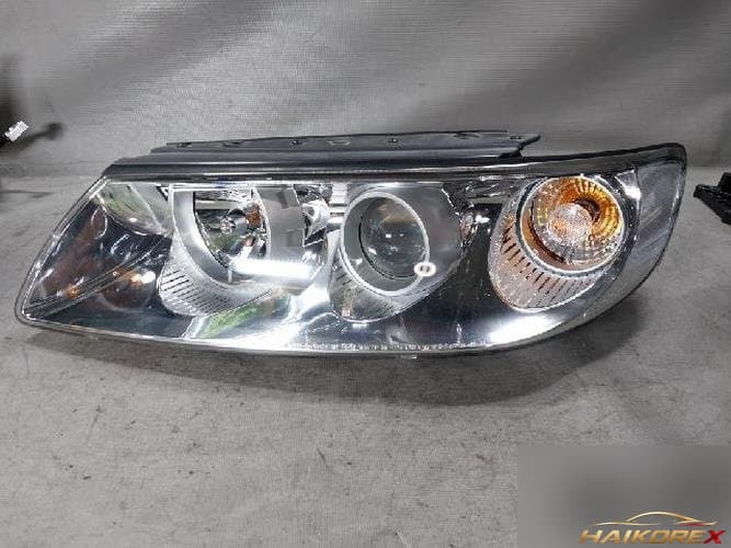 Hyundai Grandeur 2008 — фара правая