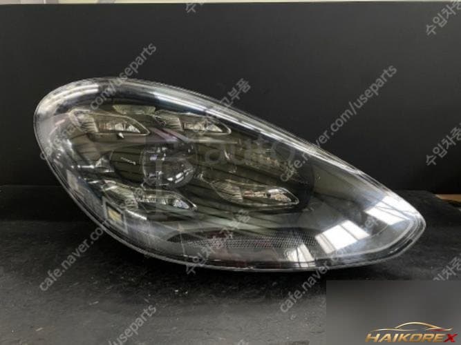 Porsche Panamera 2020 — фара правая 971941036J