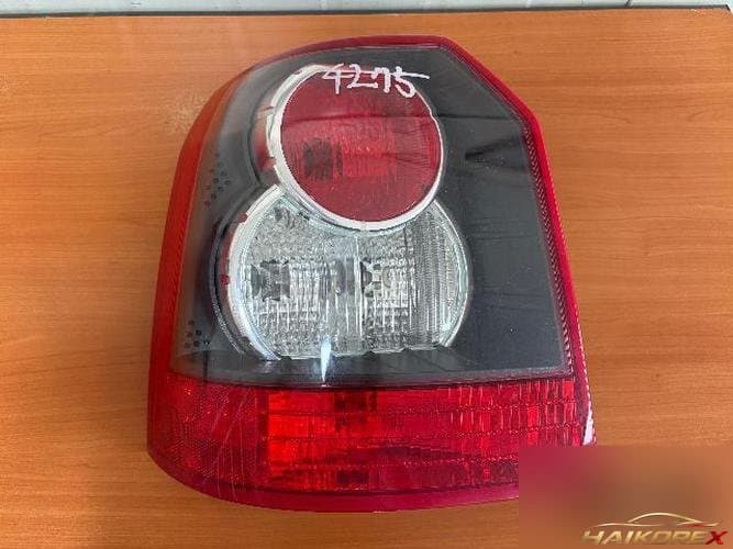 Land Rover Freelander 2010 — фонарь задний правый (комбинированный) 6H5213405A