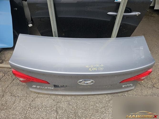 Hyundai Sonata 2017 — крышка багажника