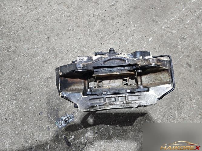 Genesis G80 2025 — суппорт переднего тормоза правый