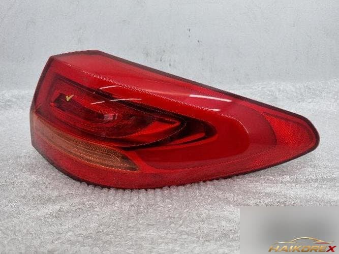 Kia K9 2014 — комбинированный фонарь задний правый (LED) 92402-3T010
