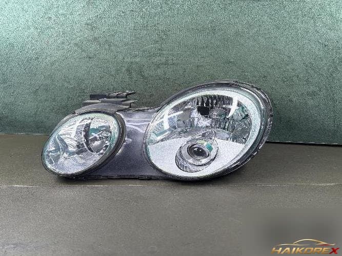 Kia Opirus 2010 — фара левая