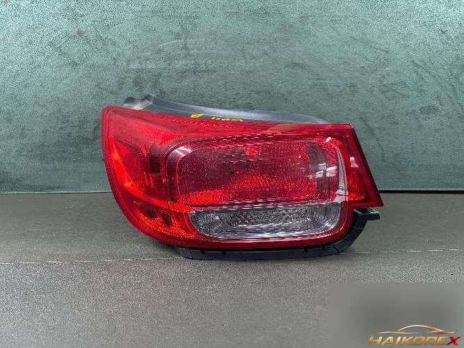 Chevrolet Malibu 2012 — фонарь задний левый (комбинированный)