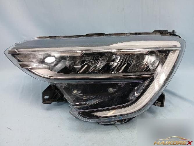 Renault XM3 2022 — фара правая LED