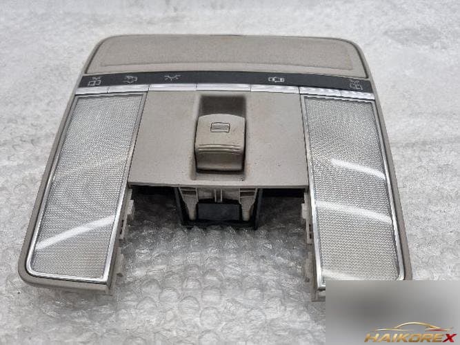 Mercedes-Benz S-Class 2010 — плафон салона A2168705526