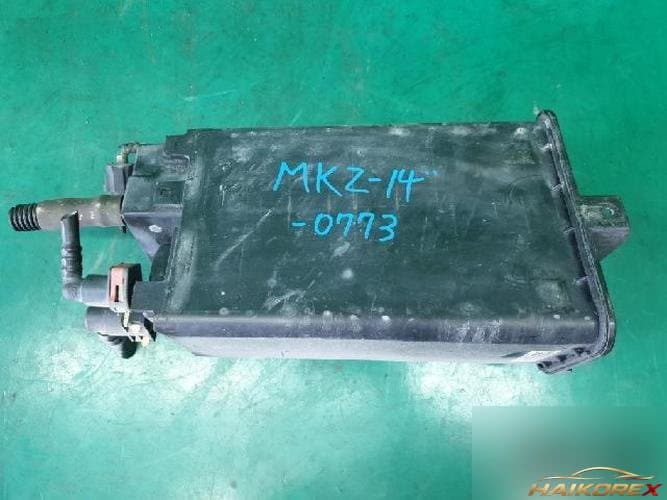 Ford MKS 2014 — канистра угольная AG13-9D653-BA