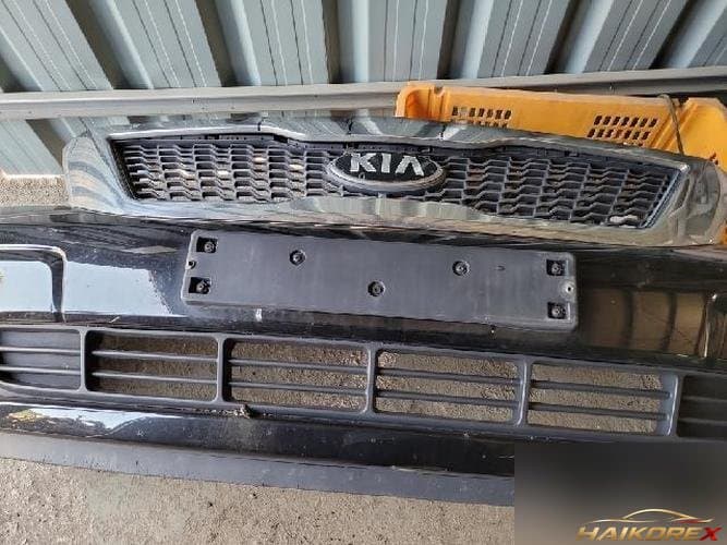 Kia Carnival 2013 — передний бампер