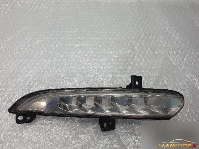 Renault SM5 2015 — дневной ходовой огонь правый 266006436R