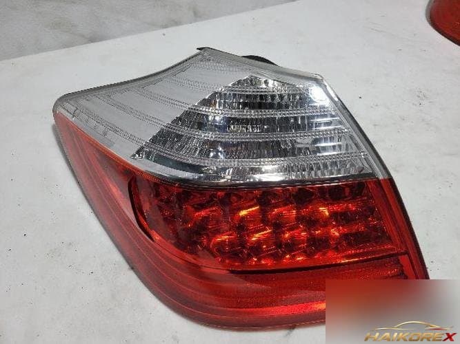 Hyundai Genesis 2008 — комбинированный фонарь задний левый (водительский)