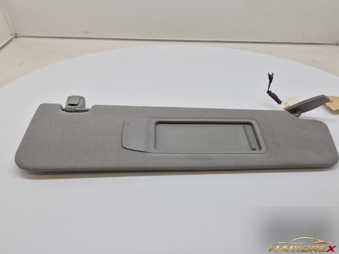 BMW 7 Series 2012 — солнцезащитный козырёк правый 9148982