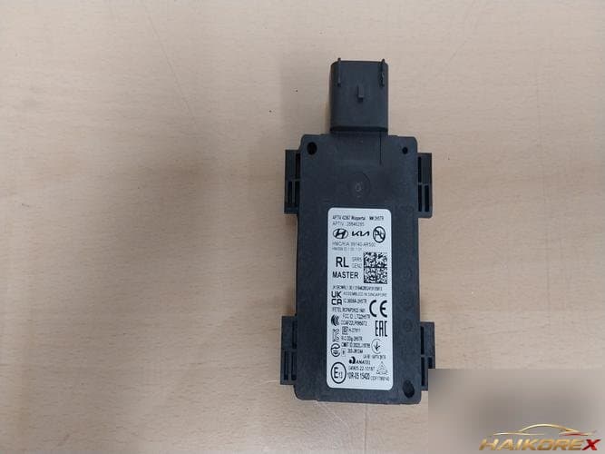 Genesis GV70 2021 — задний радар-датчик левый 99140AR000