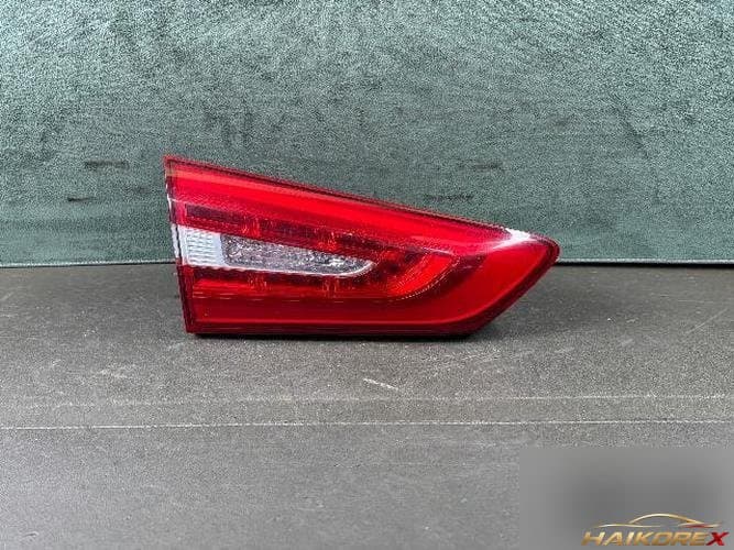 Kia K7 2015 — накладка задней двери левая