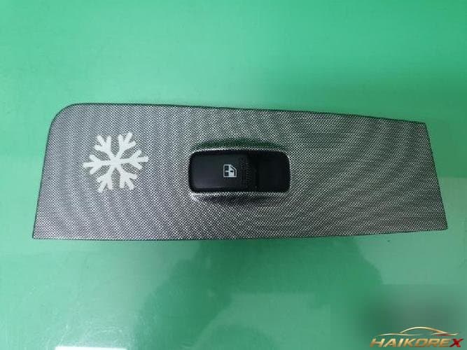 Hyundai Lavita 2004 — кнопка стеклоподъёмника 1