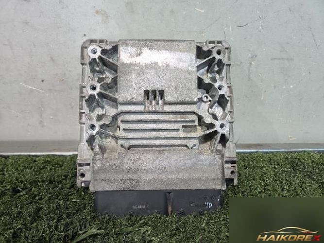 Porsche Cayenne 2010 — ECU 5WP46503 06