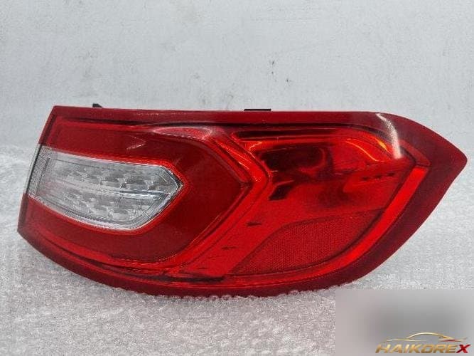 Ford MKX 2016 — фонарь задний комбинированный правый (пассажирский) FA1B-13A602-A