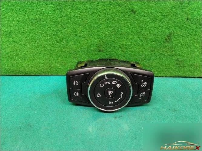 Ford Focus 2013 — выключатель/кнопка BM5T-13A024-CD
