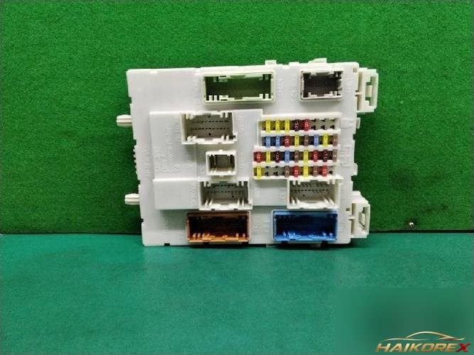 Ford Focus 2013 — блок управления ETACS/BCM BV6N-14A073-EU