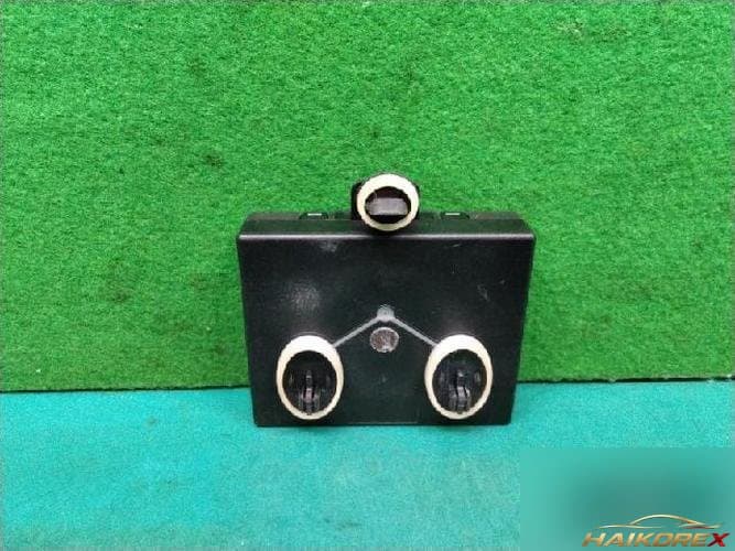 Volkswagen Golf 2016 — модуль двери правый 5Q0959592E