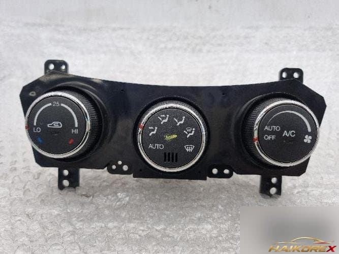 KG Mobility Korando 2012 — блок управления отопителем и кондиционером 68710-34101