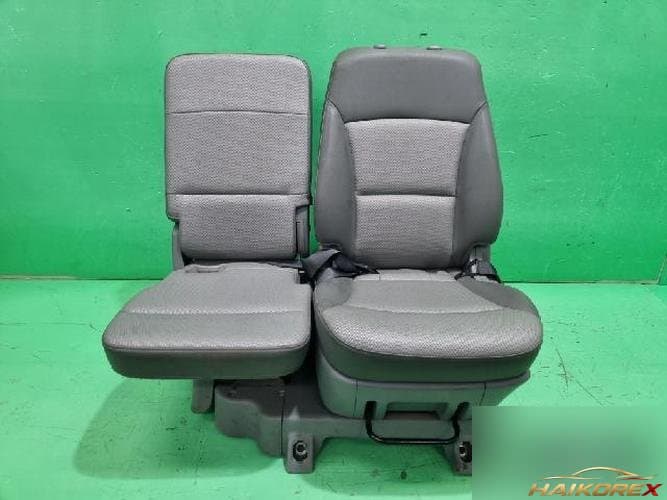 Hyundai Starex 2008 — сиденье третьего ряда водителя
