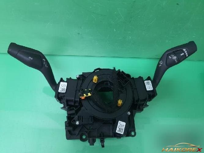 Ford Focus 2014 — комбинированный переключатель DG9T-14B522-PLW