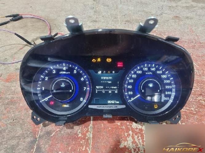 Hyundai Granzer 2015 — панель приборов 94073-3V030