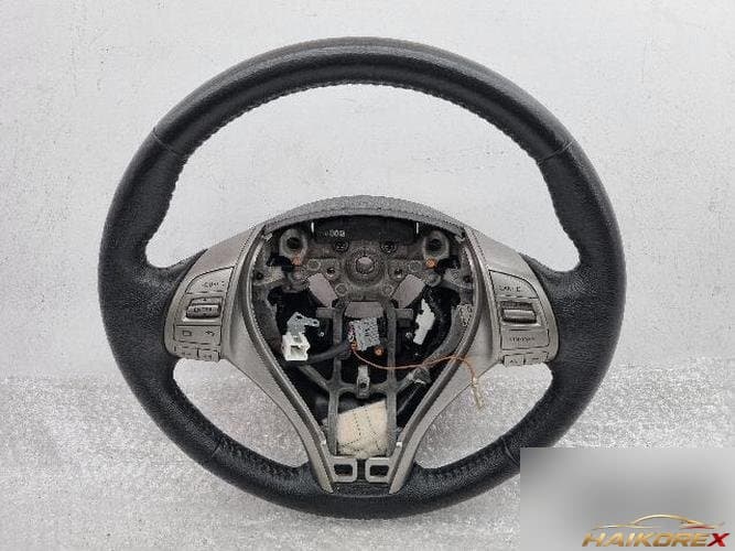 Nissan Altima 2014 — рулевое колесо 48430 3TA3A