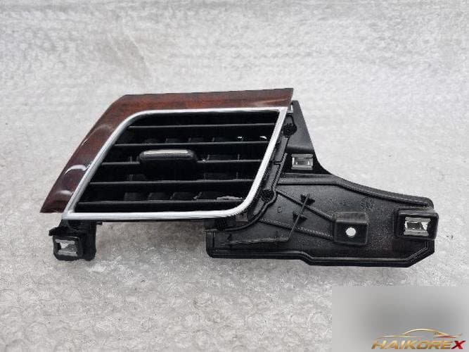 Audi A8 2011 — дефлектор воздуховода 4H1 820 901 A
