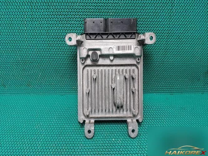 Mercedes-Benz E-Class 2016 — блок управления двигателем (ECU) A6519000503