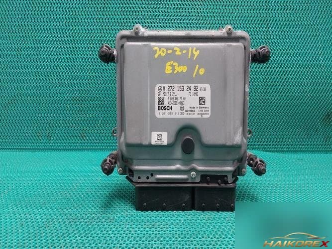 Mercedes-Benz E-Class 2010 — блок управления двигателем ECU A2721532492