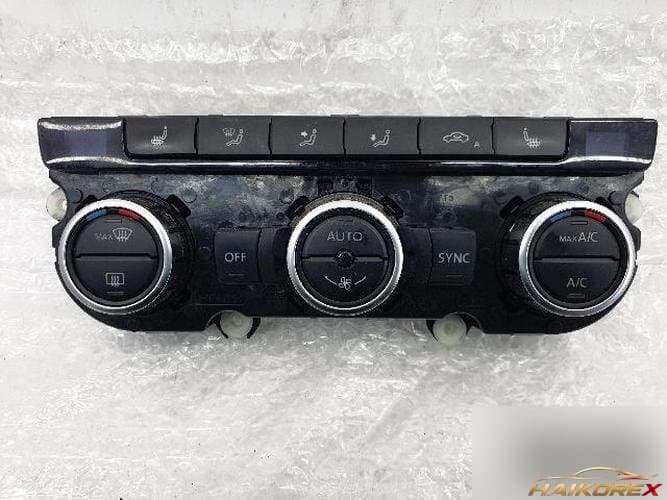 Volkswagen Passat 2013 — переключатель управления кондиционером/отоплением 5HB 010 753-44 4
