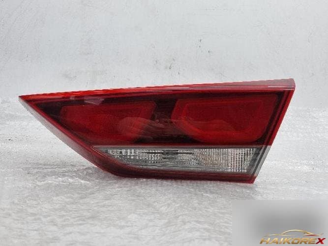 Hyundai Avante 2017 — задний фонарь белый (правый) 92404-F20