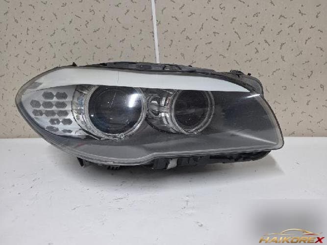 BMW 5 Series 2012 — фара правая в сборе