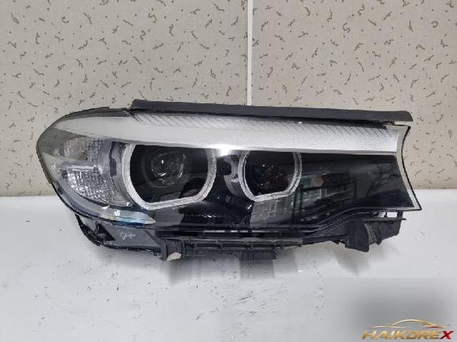 BMW 5 Series 2020 — фара правая 63118499112