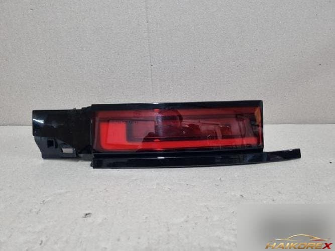 Land Rover Range Rover 2023 — задний фонарь в сборе (багажник) N9X2-13A420-AD