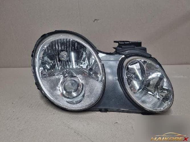 Kia Opirus 2010 — фара головного света правая 92102-3F500