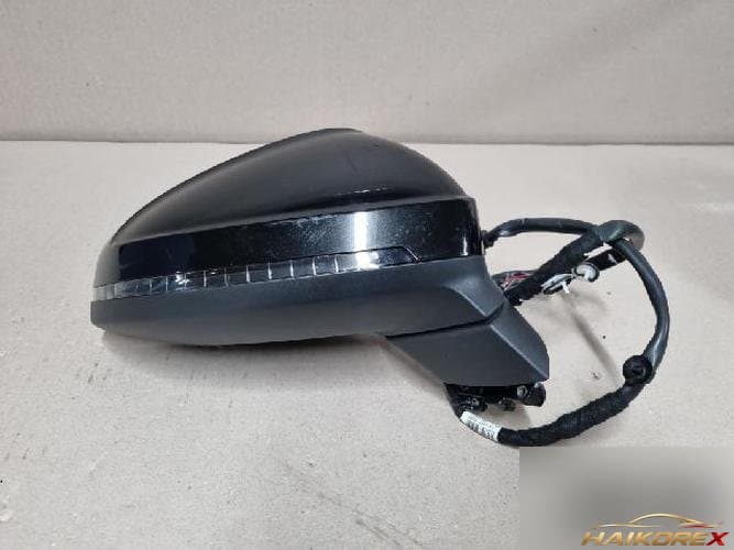 Audi A4 2020 — зеркало боковое правое 8W1857410